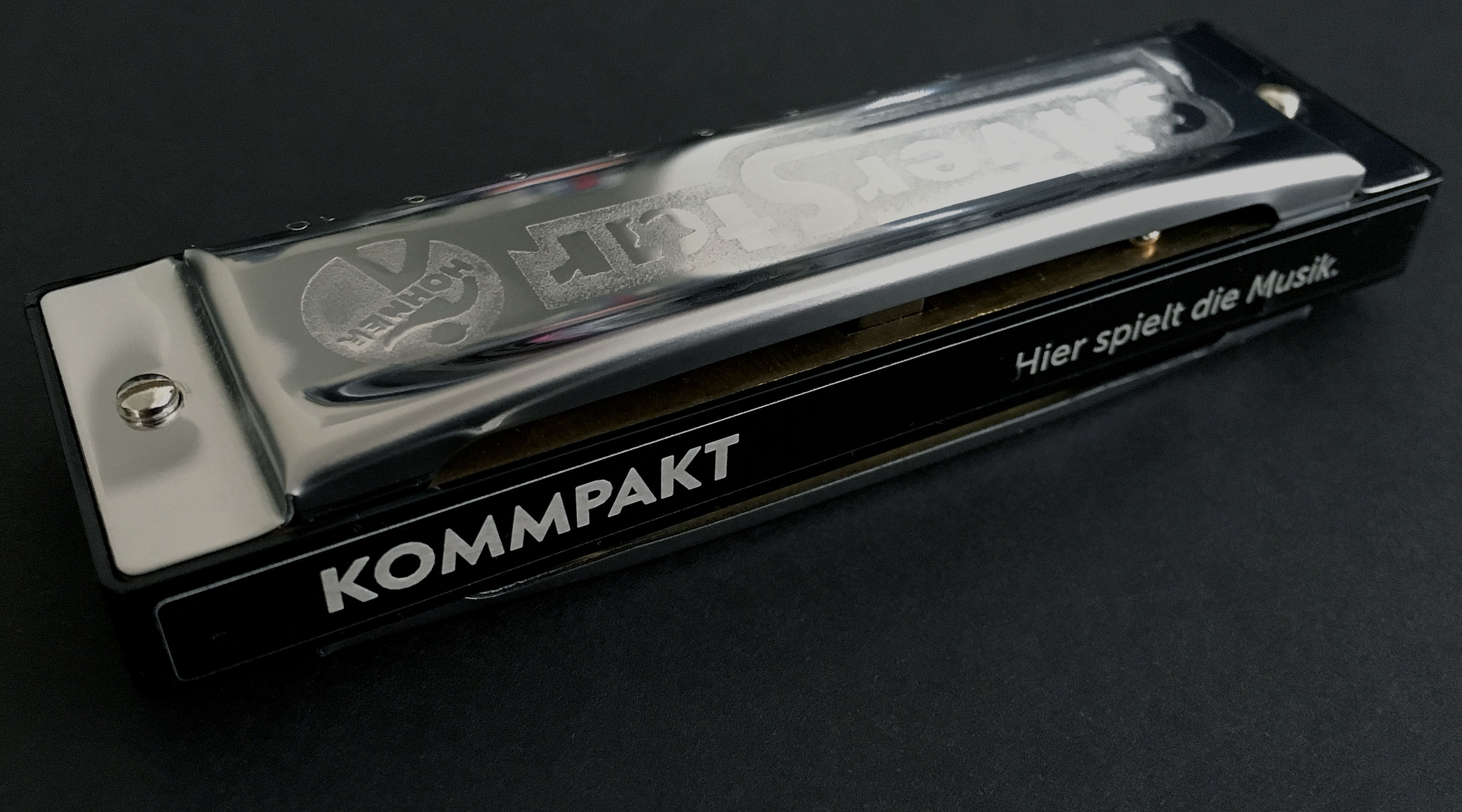KOMMPAKT_Harp